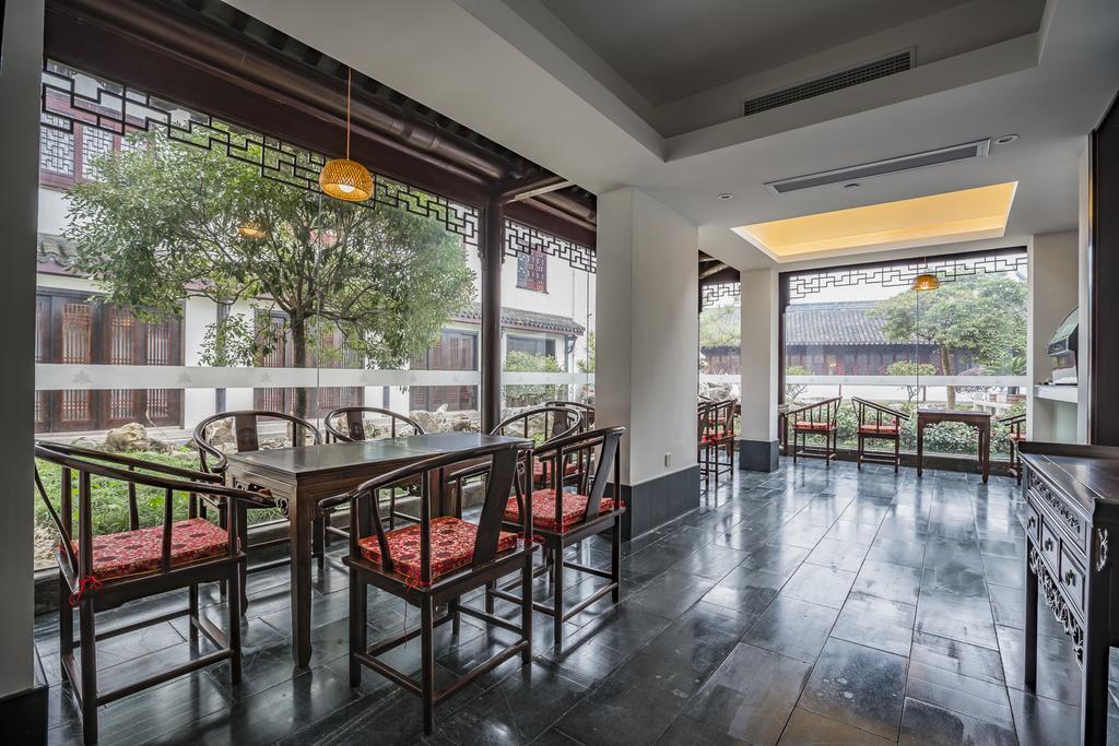 Graceland Garden Court Hotel Yujiaqiao Exterior photo