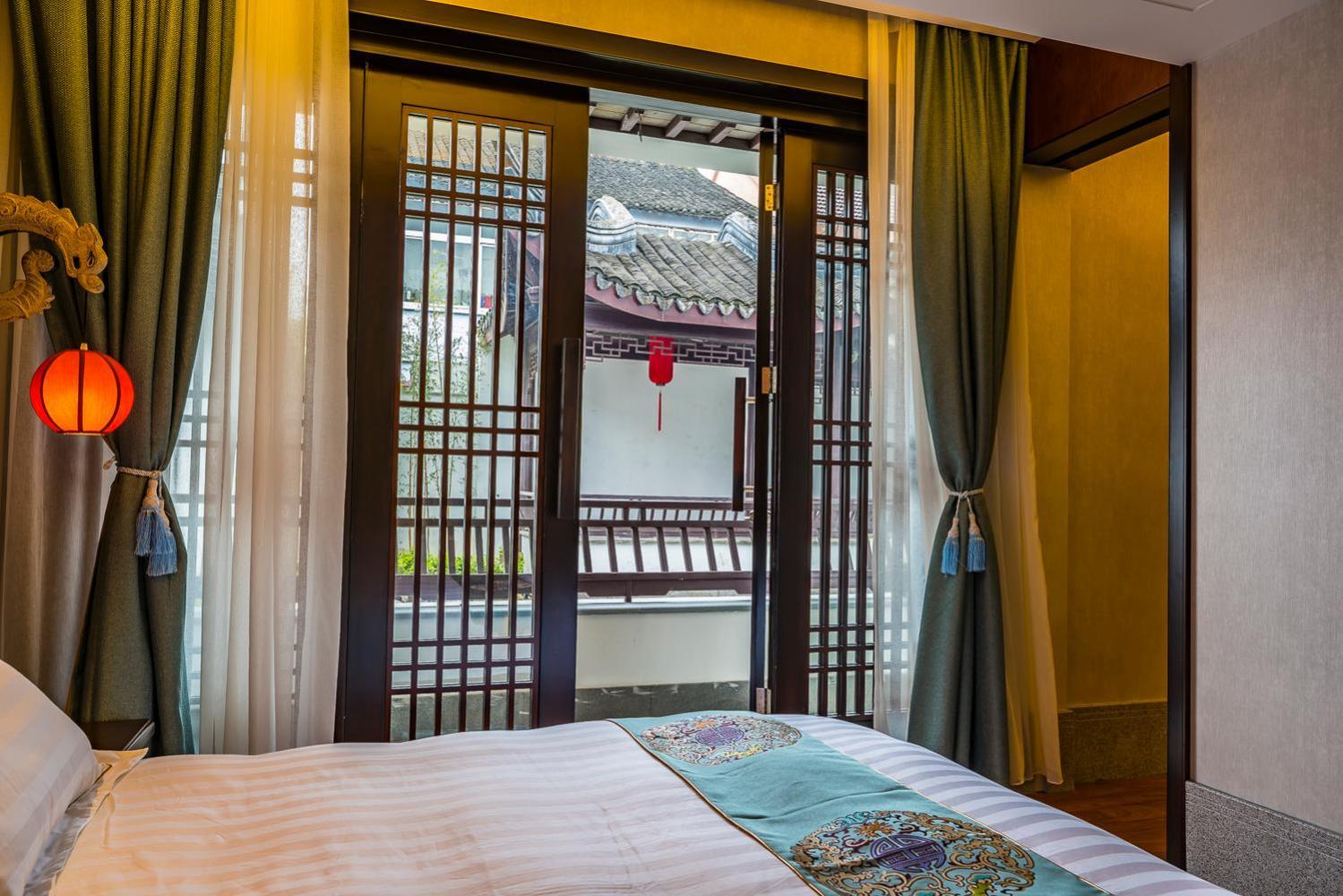 Graceland Garden Court Hotel Yujiaqiao Exterior photo